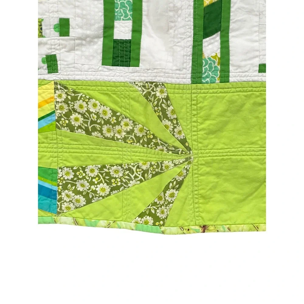 Modern Green Geometric Patchwork Quilt 40x40 Wall Hanging Small Throw